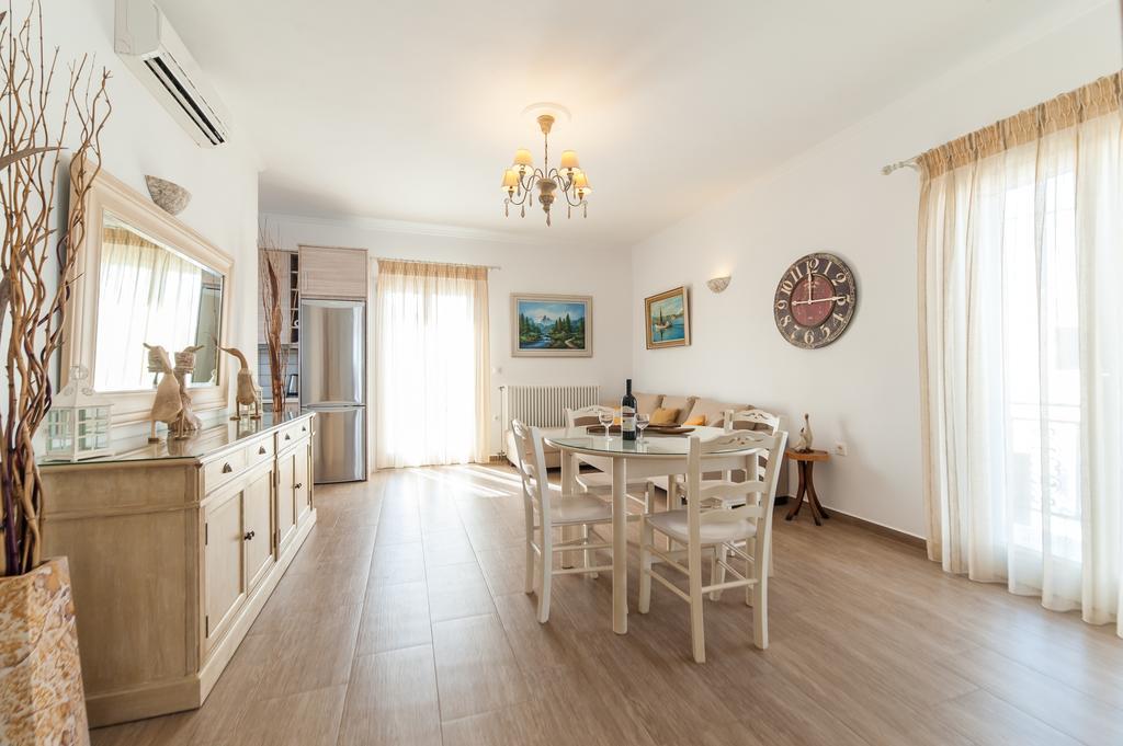 Panos Apartment Naousa Extérieur photo