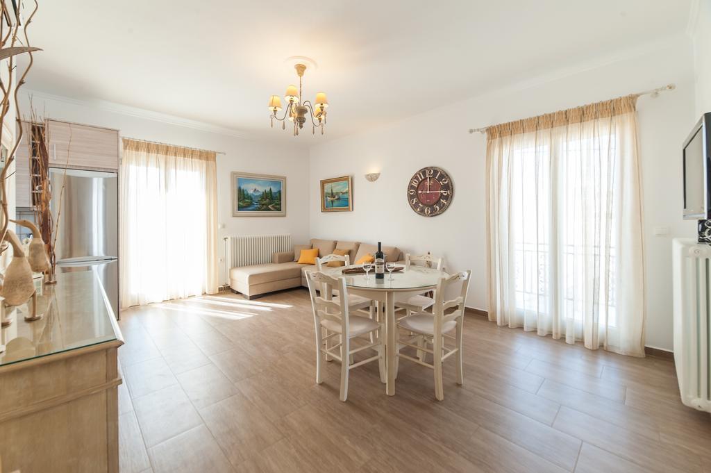 Panos Apartment Naousa Extérieur photo